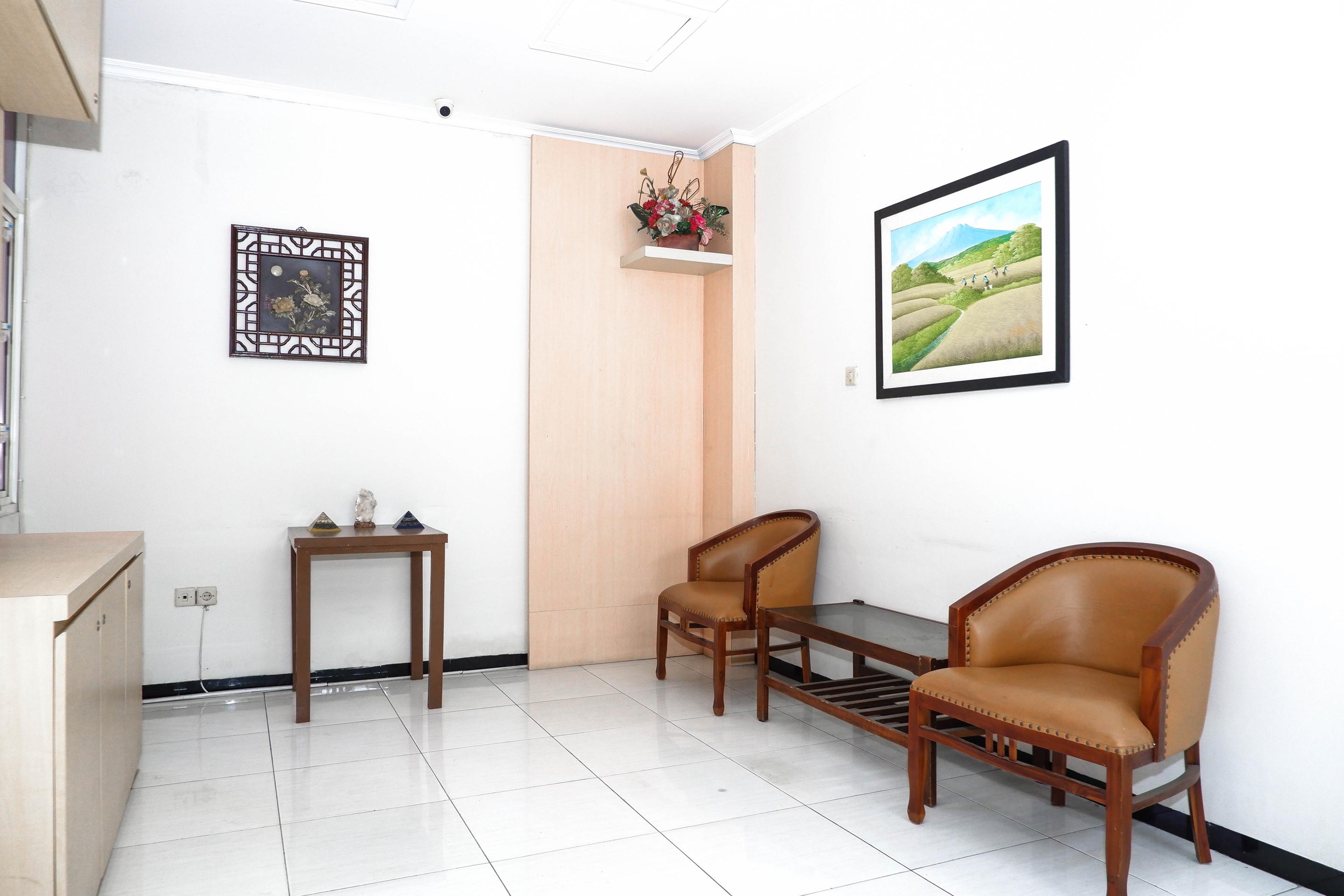 Sky Guesthouse Semarang Exterior foto